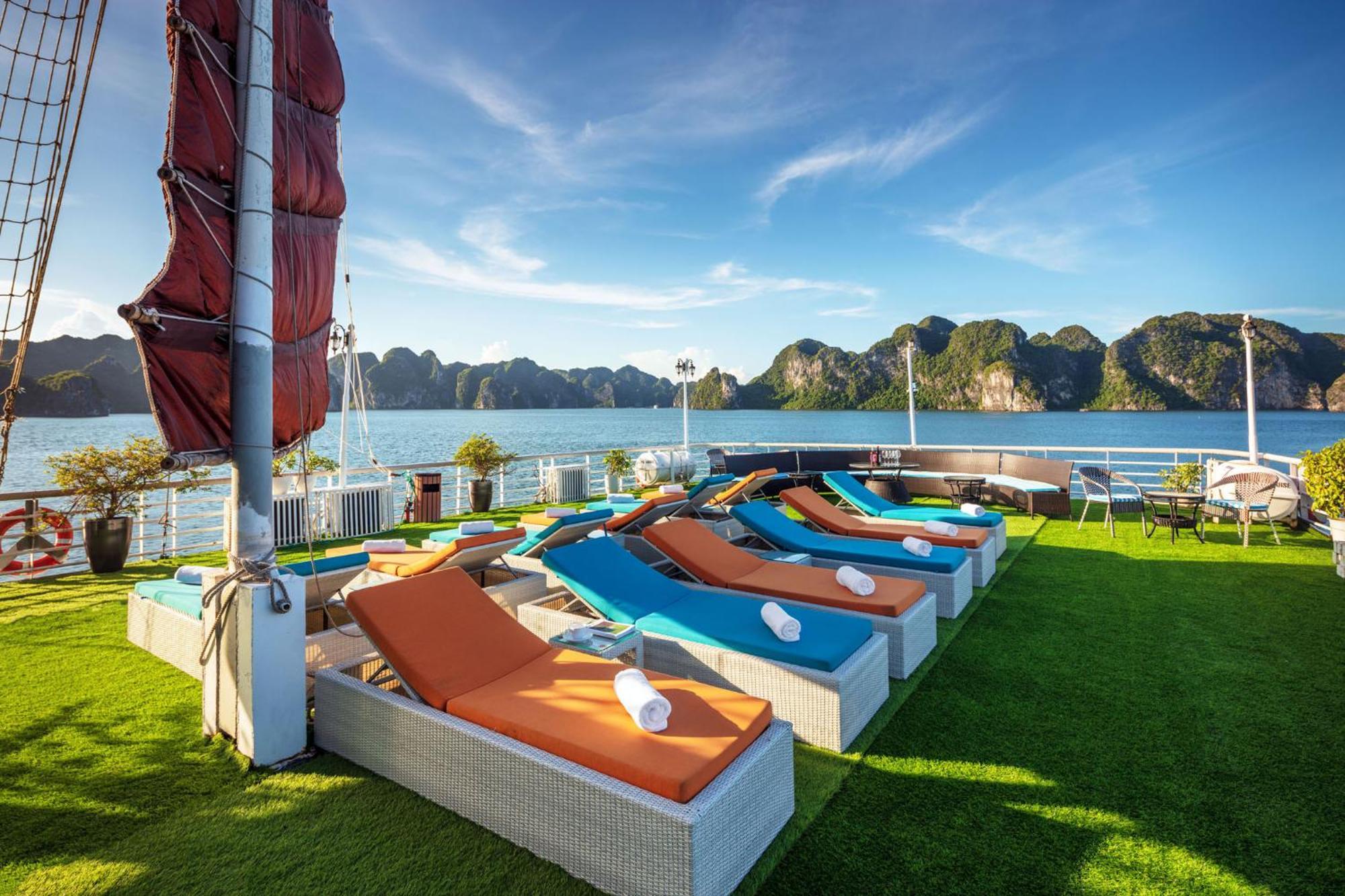 Le Journey Elegance Cruise Hotell Ha Long Exteriör bild