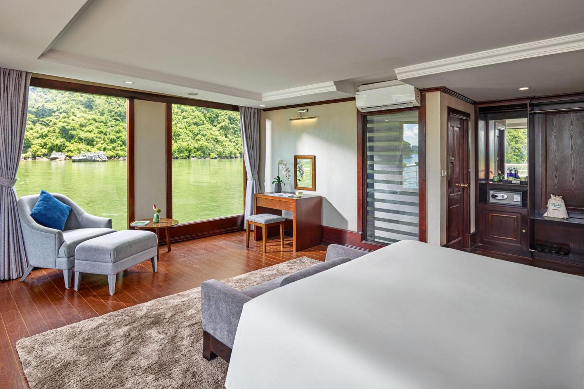 Le Journey Elegance Cruise Hotell Ha Long Exteriör bild