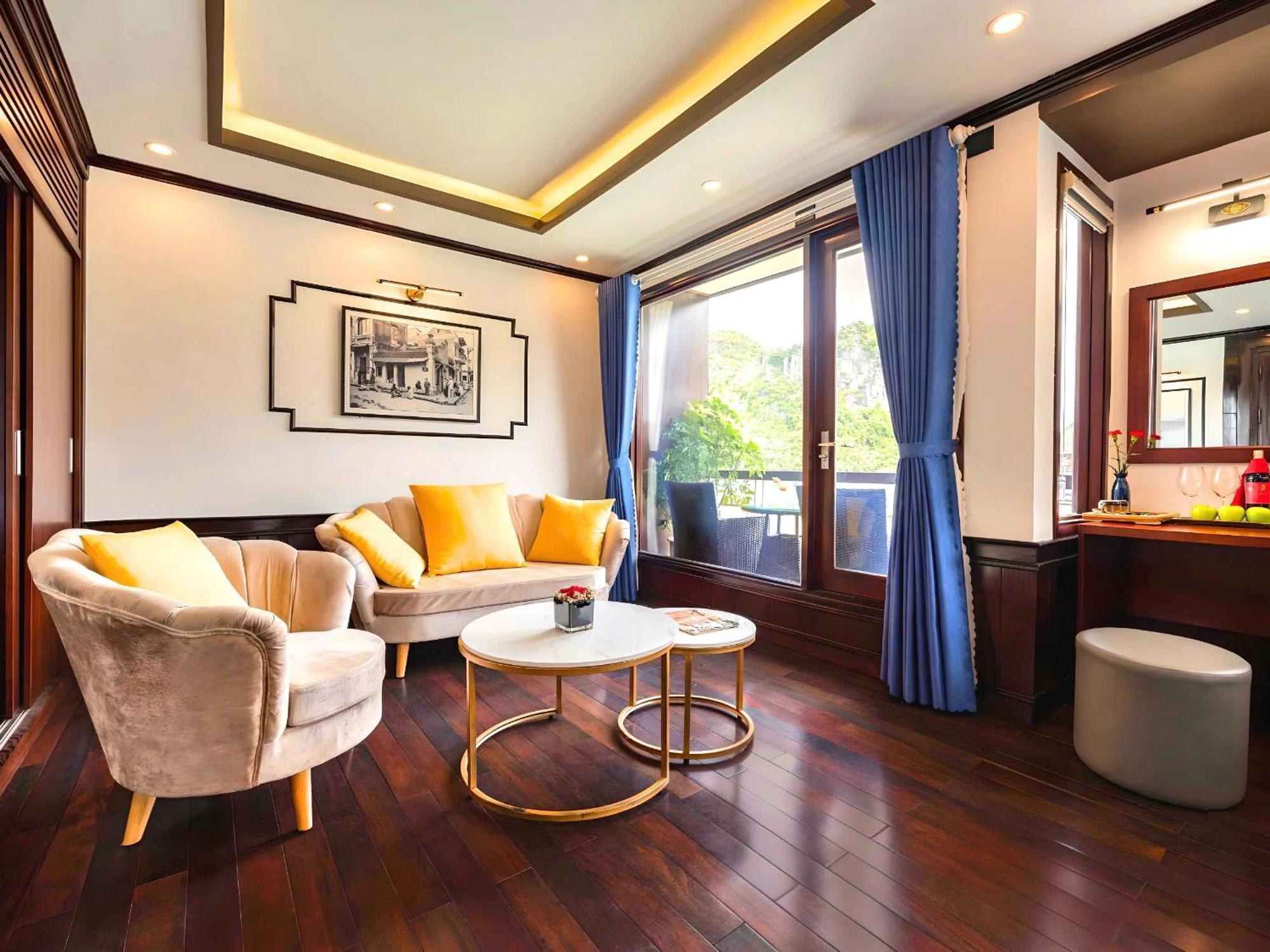 Le Journey Elegance Cruise Hotell Ha Long Exteriör bild