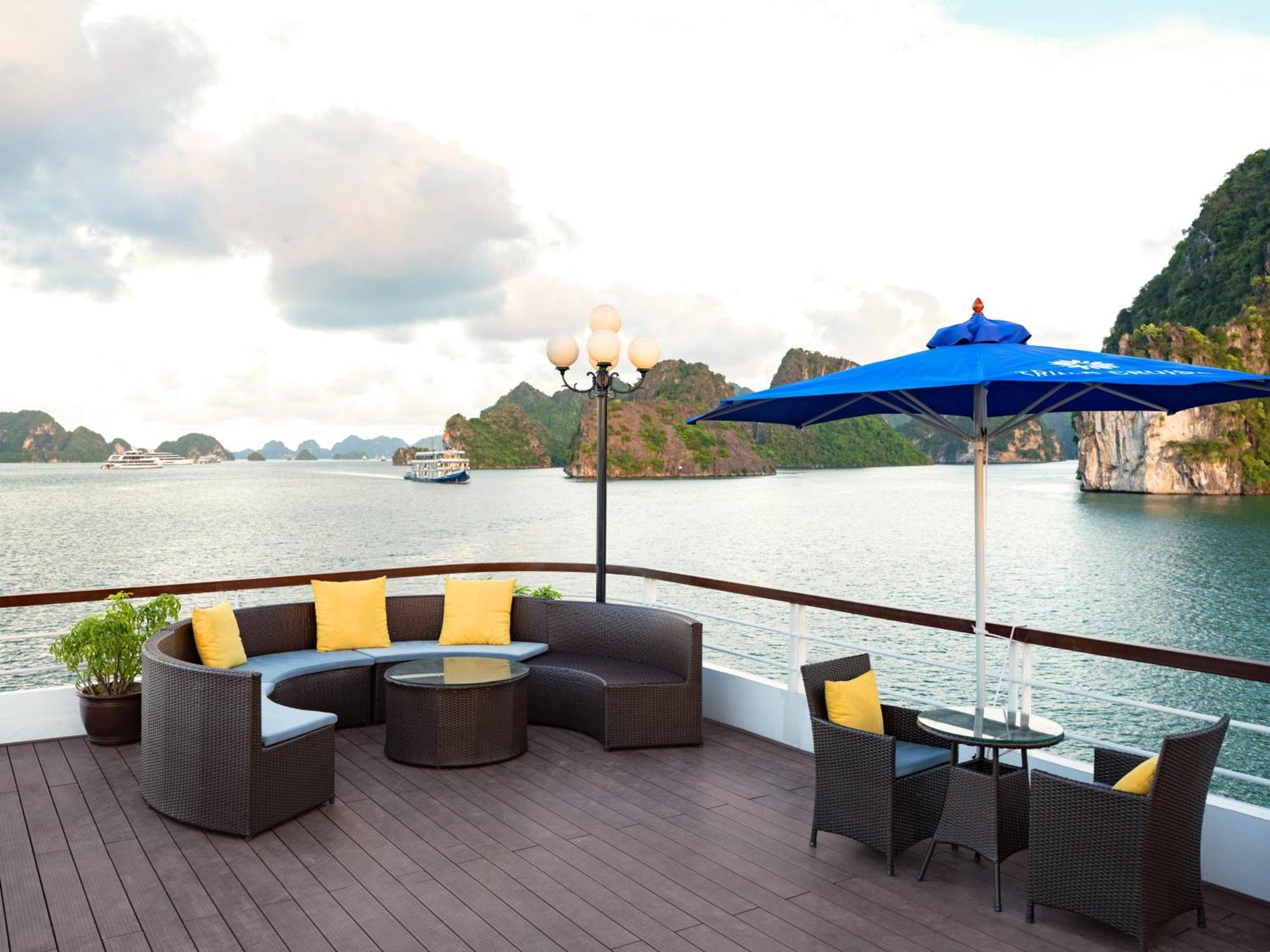 Le Journey Elegance Cruise Hotell Ha Long Exteriör bild